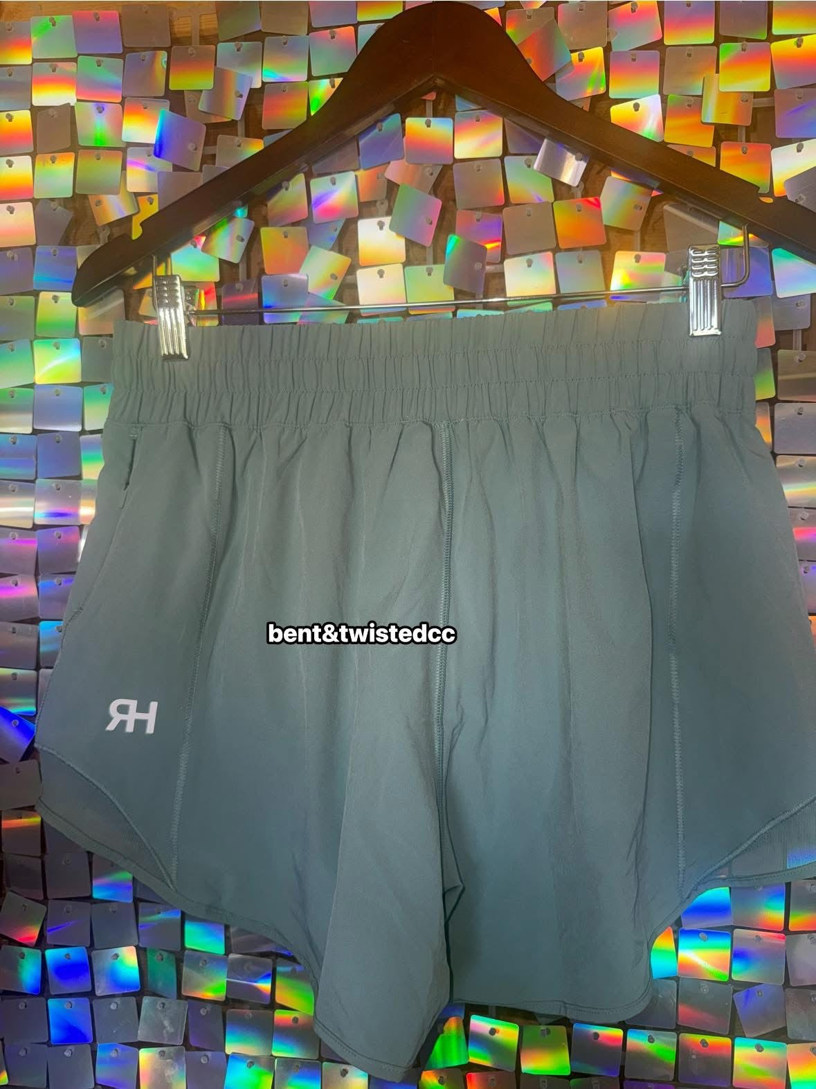 babe shorts : pine