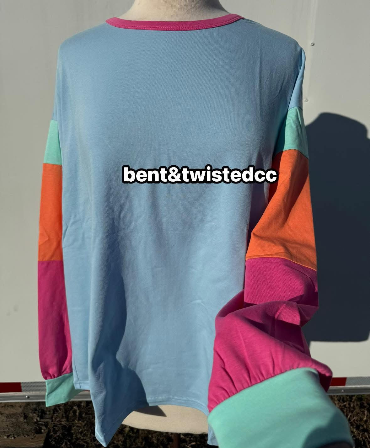 BTCC color block loose fit top