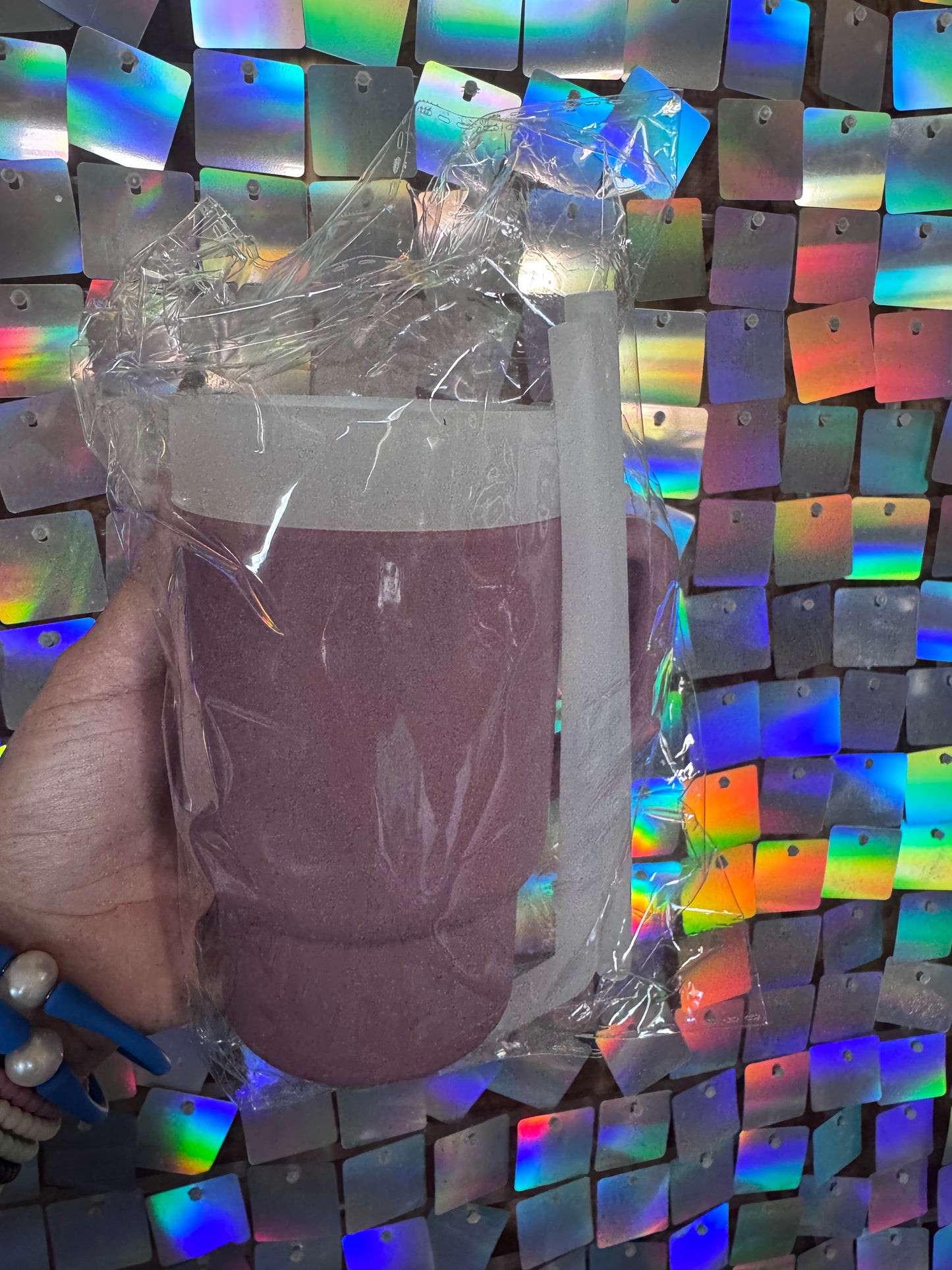 BPA free cup ( 2 straws)